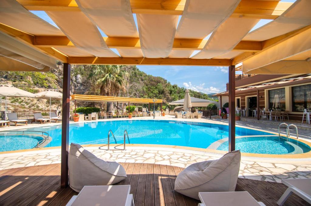 Riviera Perdika Hotel